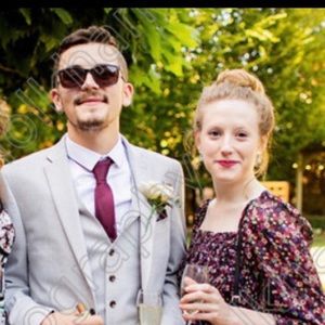 Meet your Posher, Clarissa